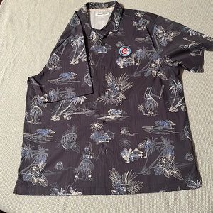 Tommy Bahama Chicago CUBS Tropical blue shirt. Short-sleeved button down. XL.